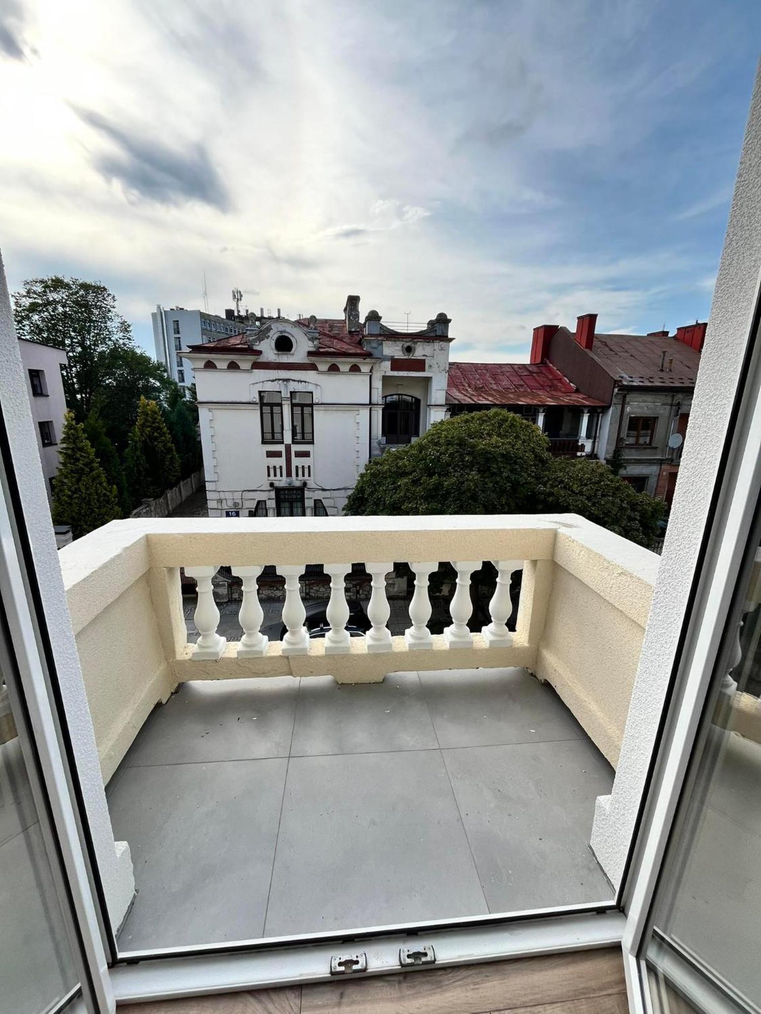 Studio Premium Apartments Slowackiego 凯尔采 外观 照片